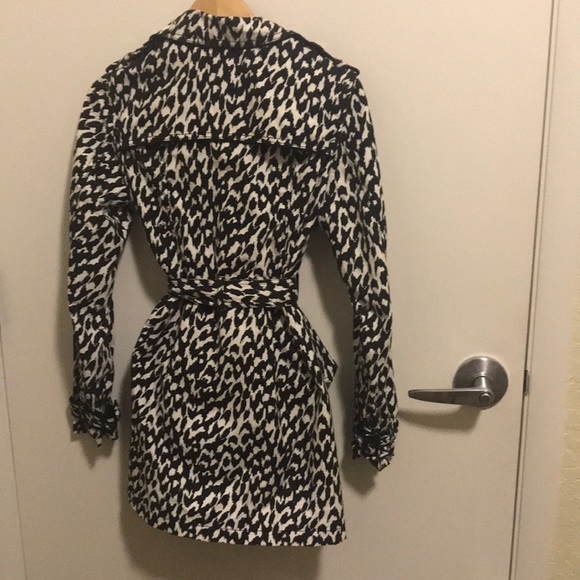Black and White Cheetah Rain Jacket - Picture 3 of 5